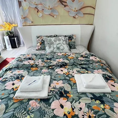 Apartament Cozy And Close To Nature, With Free Parking!