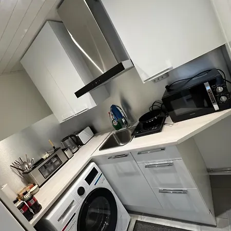 Cozy And Close To Nature, With Free Parking! Vantaa