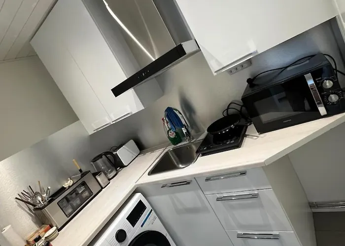 Cozy And Close To Nature, With Free Parking! Vantaa